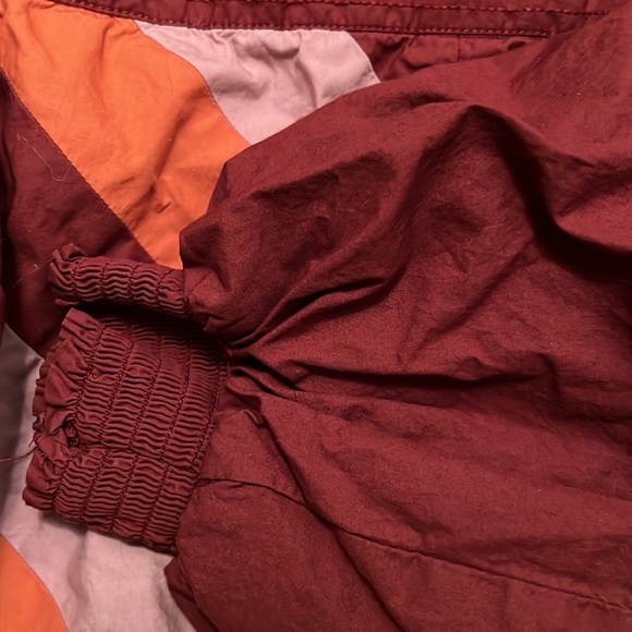 Love the Label top in merlot with front multi inset and ruched back/side zip - Picture 4 of 7